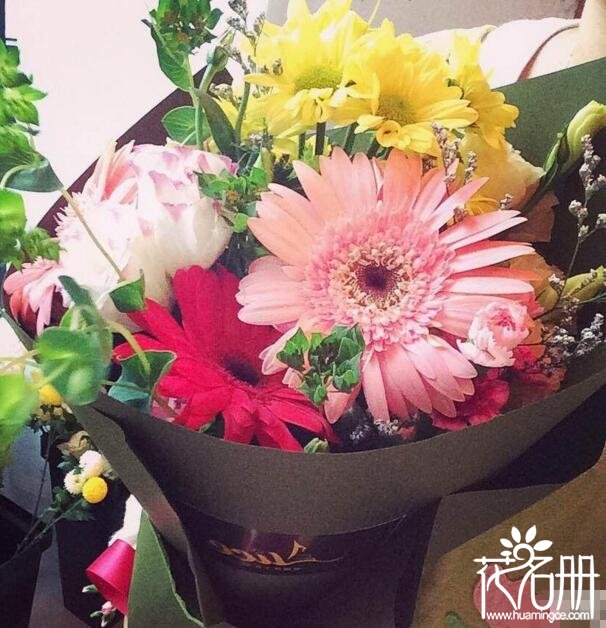 朋友生日送什么鲜花，送朋友的鲜花有哪些