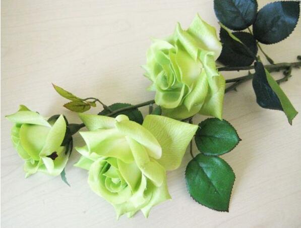 绿玫瑰代表什么意思,真挚纯洁的爱